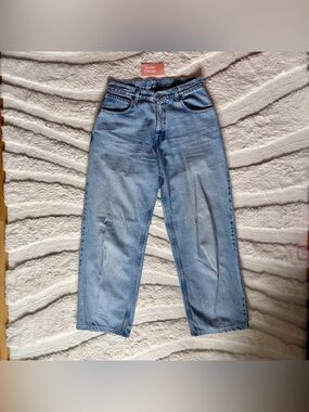Vintage Blue Levi’s Jeans 27-28 AWOKE VINTAGE Straight Tapered Barrel Leg